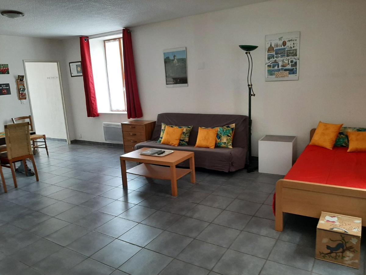 Gite De Kerezenn Fougerolles-Saint-Valbert المظهر الخارجي الصورة